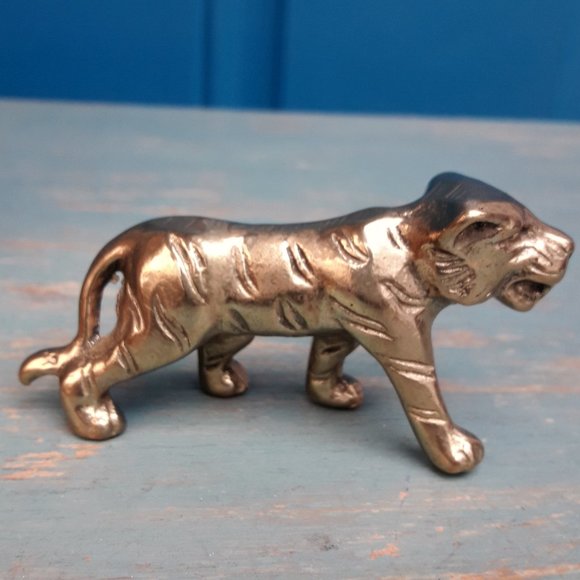 Brass Panther Vintage Animal Figurine Mid Century Modern Gold Metal Tiger Lion - Picture 8 of 16